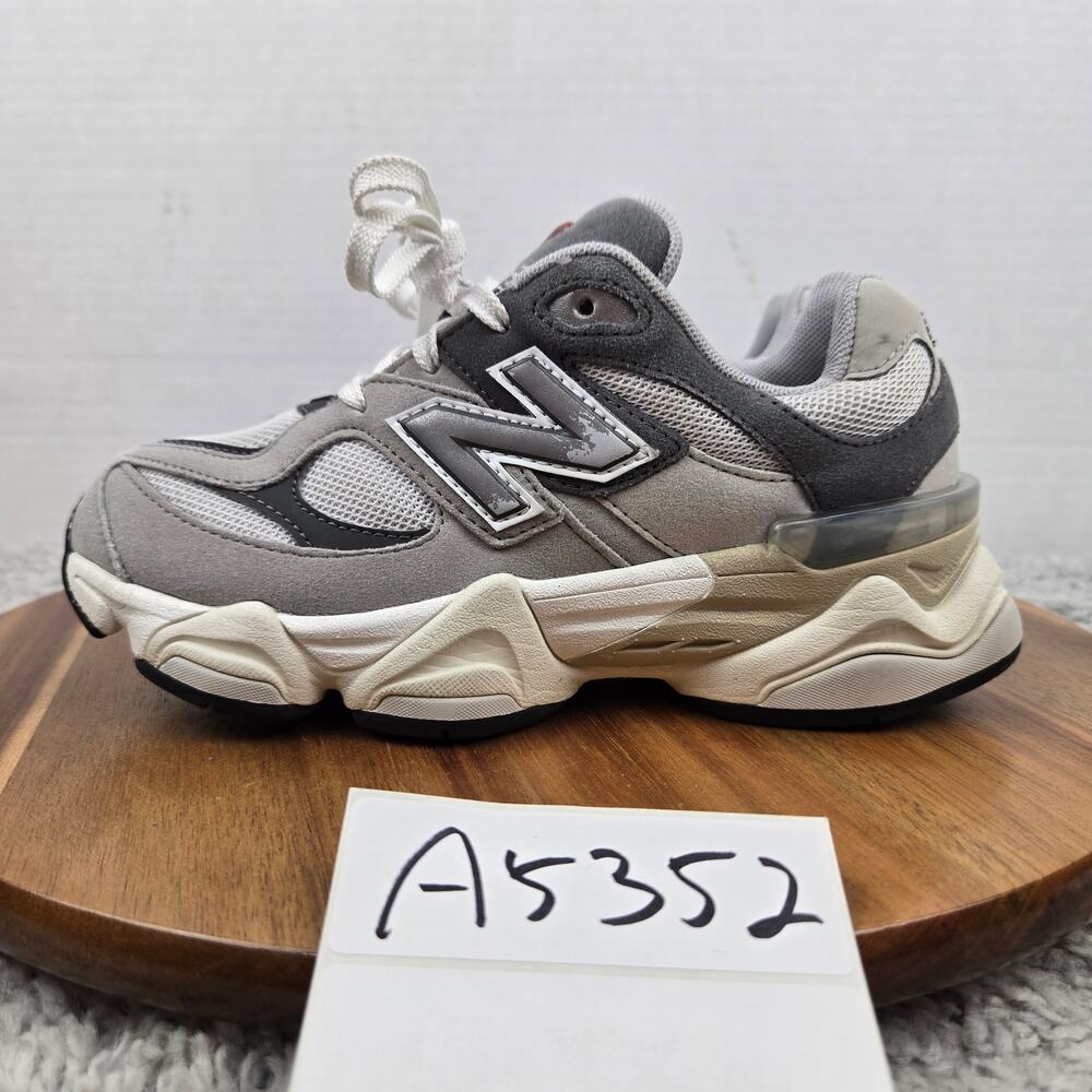 New Balance Kids 2 9060 Raincloud Castlerock Casual Lifestyle Sneaker PC9060GY